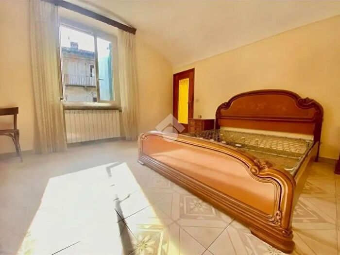 Appartamento quadrilocale in vendita in Salita Ravazzano Santo, Novi Ligure