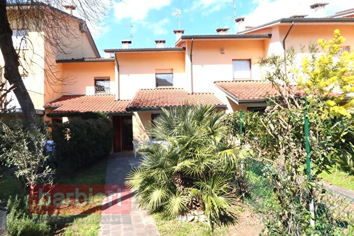 Appartamento quadrilocale in affitto in Via Pegaso, Cervia