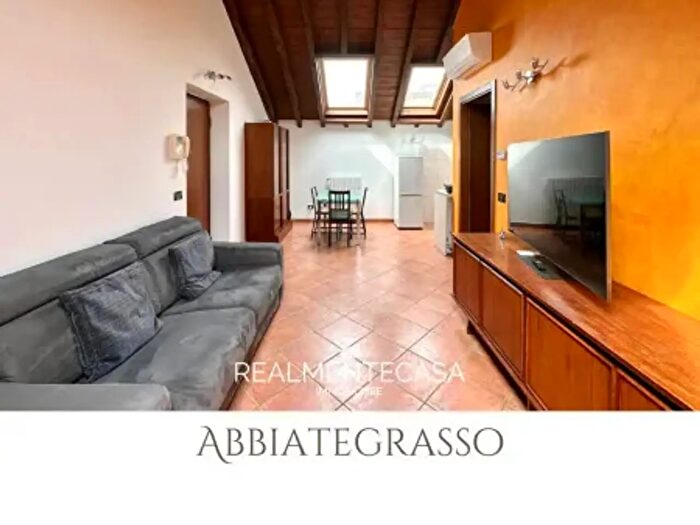 Appartamento bilocale in vendita in Via Milano, Abbiategrasso