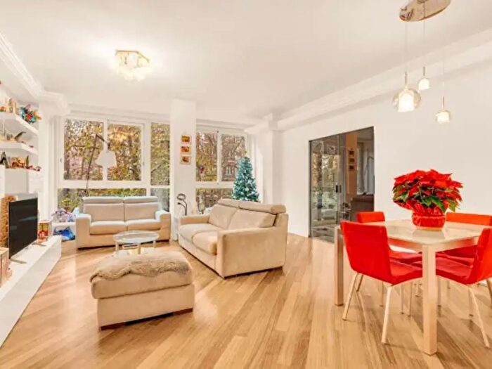 Appartamento quadrilocale in vendita in Milano