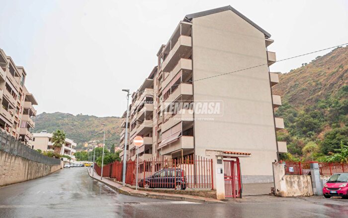 Appartamento quadrilocale in vendita in Messina