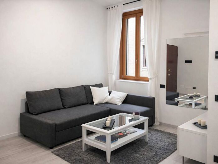 Appartamento bilocale in affitto in Via Ezio Biondi, Sempione, Milano