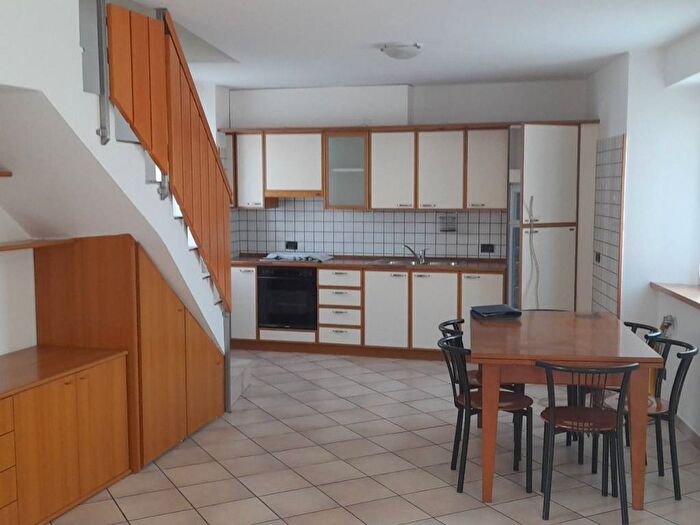 Casa trilocale in affitto in Via San Giovanni, Teglio