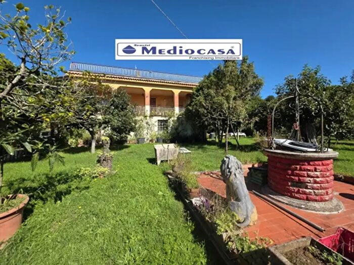 Casa quadrilocale in vendita in Via di Contrada Comune, Velletri