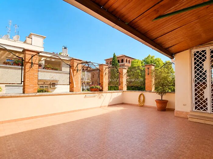 Appartamento in vendita in Roma