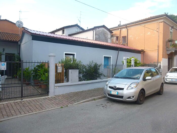 Casa trilocale in vendita in Via Becker, Predappio