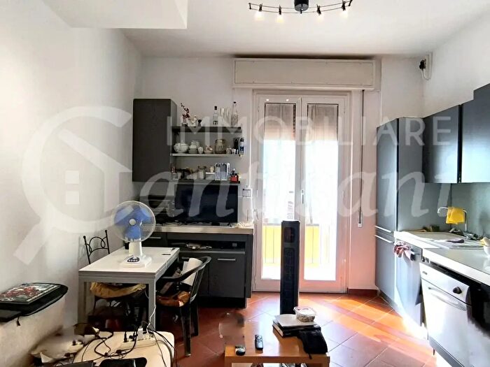 Appartamento trilocale in affitto in Via Giovanni Fabbroni, Firenze