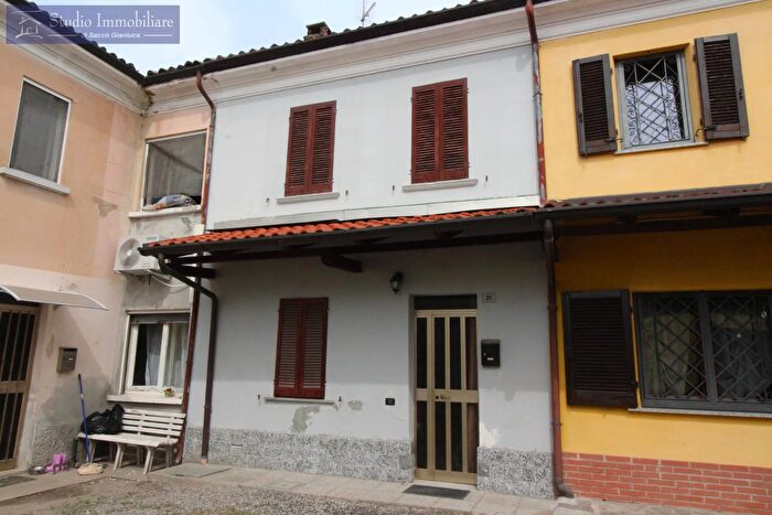 Casa trilocale in vendita in Via Cantone, Bressana Bottarone