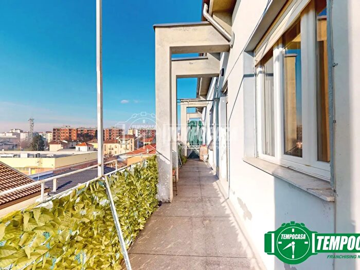 Appartamento trilocale in vendita in Via Don Giovanni Minzoni, Alessandria