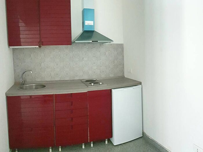 Appartamento monolocale in affitto in Via Fratelli Cairoli, Centro Storico, Voghera