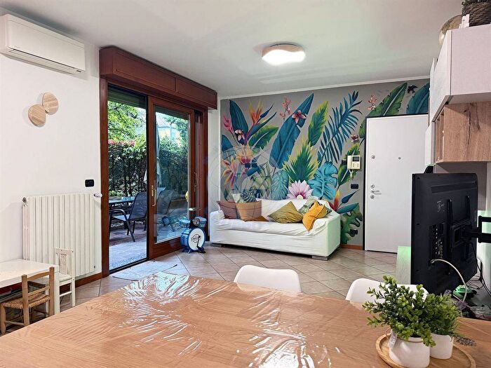 Appartamento bilocale in affitto in Corso Italia, Desio