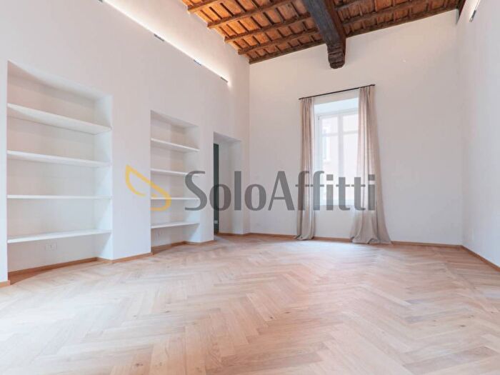 Appartamento con 6 locali in affitto in Via Vittorio Emanuele II, Centro Storico, Chieri