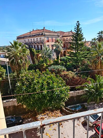 Appartamento con 5 locali in vendita in Via del Popolo, Acireale