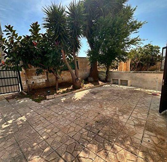 Casa bilocale in affitto in Via Francesco Bernardini, Partigiani Fondone, Lecce