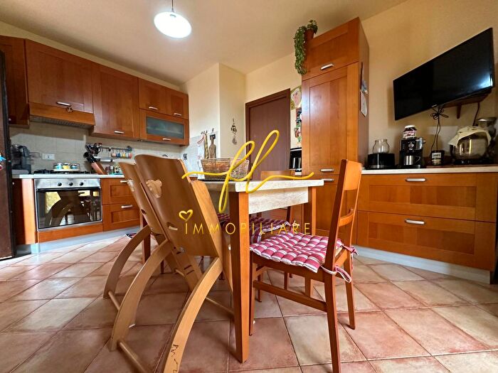 Appartamento quadrilocale in vendita in Riparbella