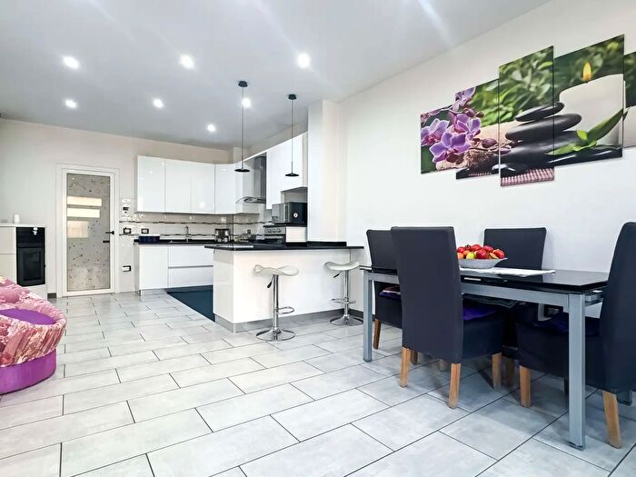 Appartamento quadrilocale in vendita in Via San Salvatore, Quartu SantElena