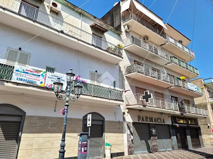 Appartamento quadrilocale in vendita in Via Semmola, Brusciano