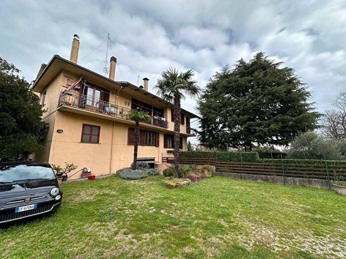 Appartamento quadrilocale in affitto in Strada Provinciale Bagnorese, Centro, Bagnoregio