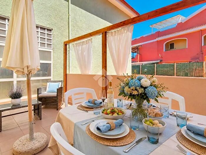 Appartamento bilocale in vendita in Via Siena, Castelsardo