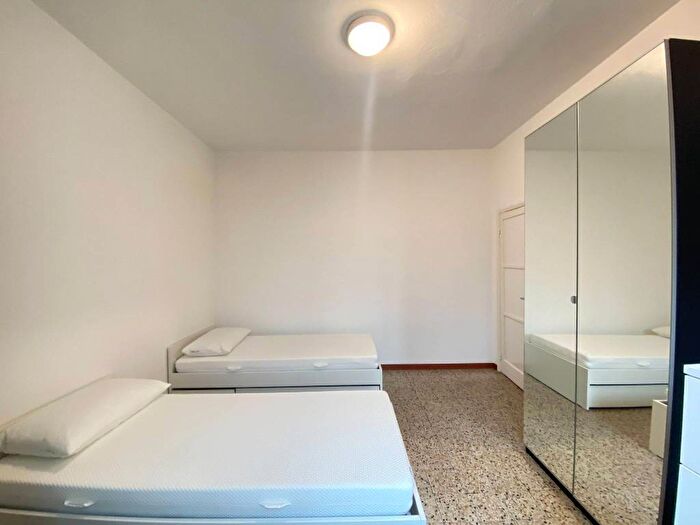 Appartamento bilocale in affitto in Via Treviso, Cimiano, Milano