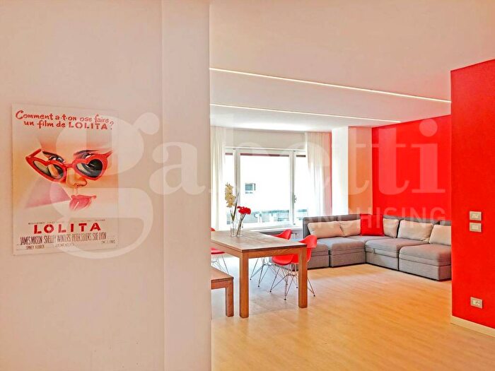 Appartamento quadrilocale in affitto in viale bixio, Stadio Omobono Tenni, Treviso