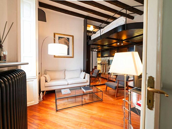 Appartamento monolocale in affitto in Via Solferino, Moscova, Milano