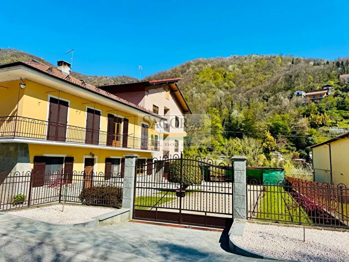 Case in Vendita e in Affitto - 2