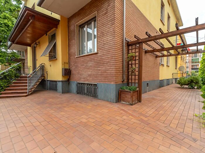 Appartamento trilocale in vendita in Via Carlo Speranza, Parma