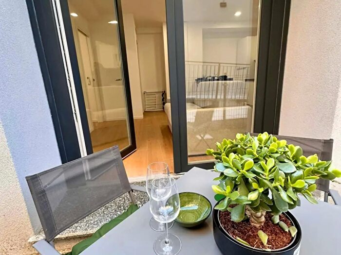 Appartamento monolocale in affitto in Via Conte Verde, Milano