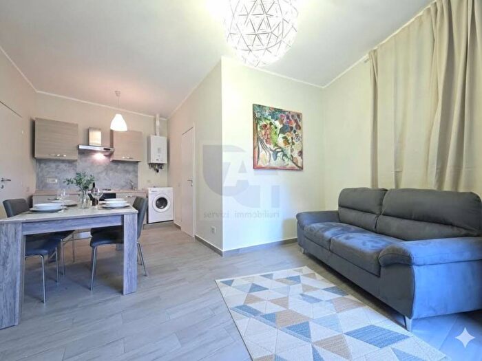 Appartamento trilocale in affitto in Via Bernardino Verro, Pezzotti Meda, Milano