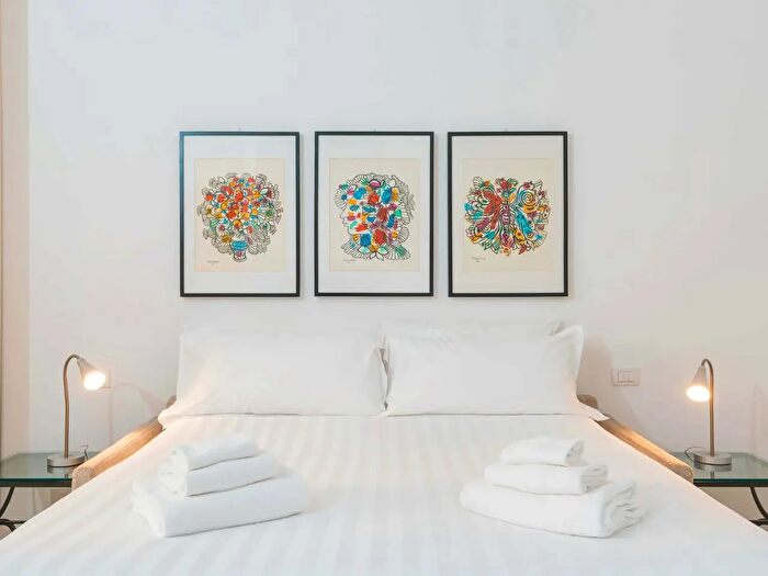 Appartamento monolocale in affitto in Via Vigevano, Milano