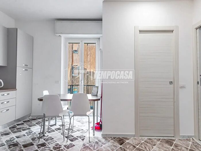 Appartamento bilocale in vendita in Via Eugenio Villoresi, Bresso