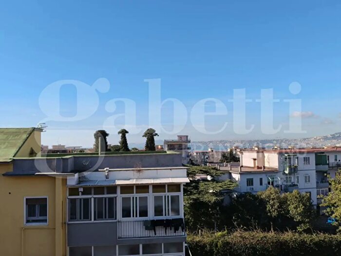 Appartamento quadrilocale in vendita in Via Rossano, Portici