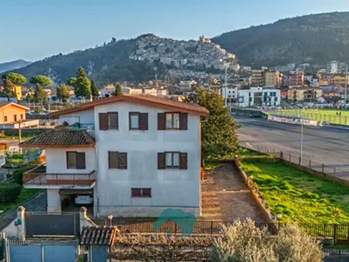 Casa con 6 locali in vendita in Via Guglielmo Marconi, Artena