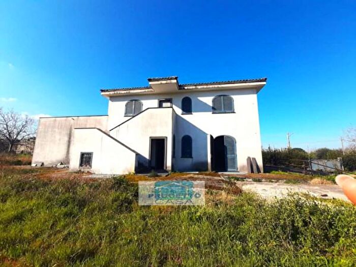 Casa con 6 locali in vendita in Via Somma Snc, SantAnastasia