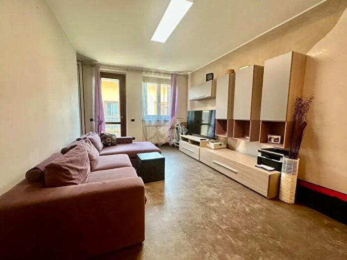 Appartamento trilocale in vendita in Via Locatelli, Martinengo