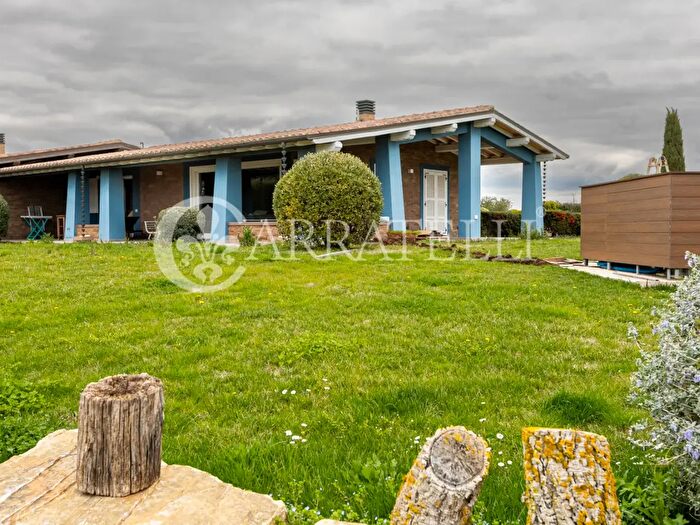 Casa con 5 locali in vendita in Strada del Tirreno, Montalto Di Castro