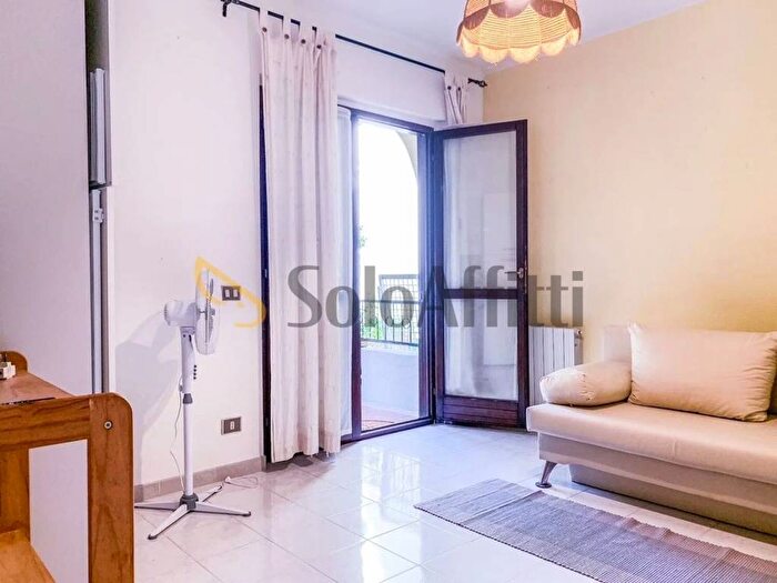 Appartamento trilocale in affitto in Neighbourhood Sacra Famiglia Bandinu, Sacra Famiglia Bandinu, Olbia