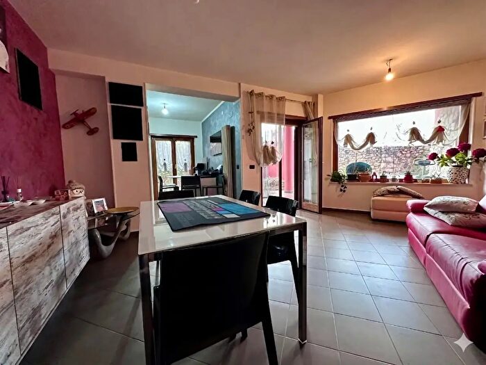 Appartamento trilocale in vendita in Via Codalunga, L'Aquila