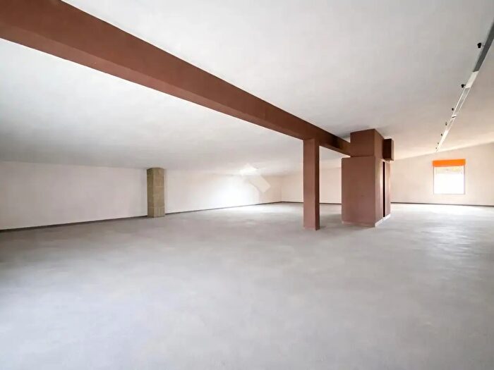 Appartamento quadrilocale in vendita in Via Carducci, Podenzano