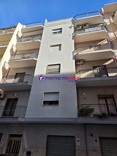 Appartamento trilocale in vendita in Via della Ginestra, Reggio Calabria