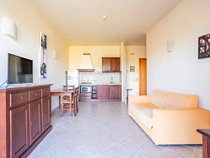 Appartamento bilocale in vendita in Strada di Renaccio, Siena