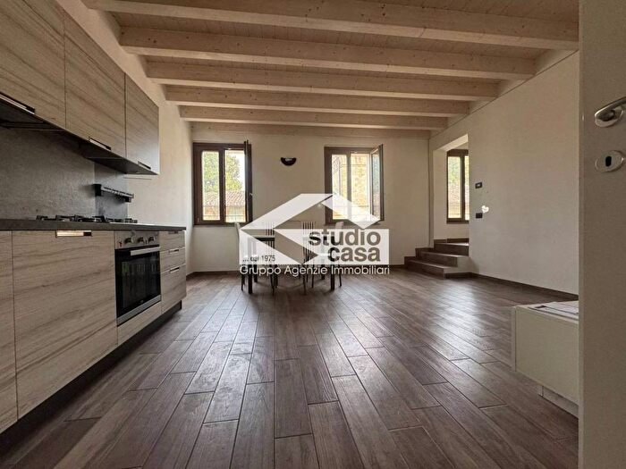 Appartamento con 5 locali in affitto in Via Roma, Centro, Ricengo