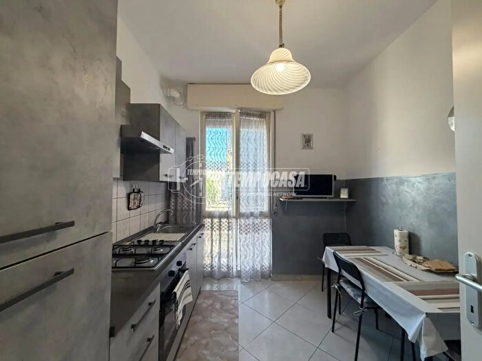 Appartamento bilocale in affitto in Via Giovita Scalvini, Milano