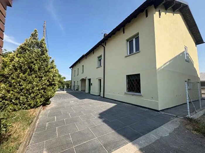Casa con 5 locali in vendita in Scandiano