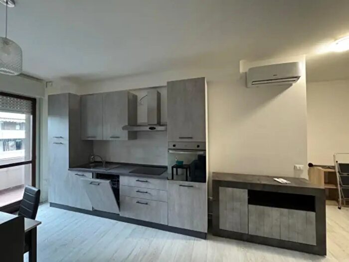 Appartamento trilocale in vendita in Via Turazza Domenico, Padova