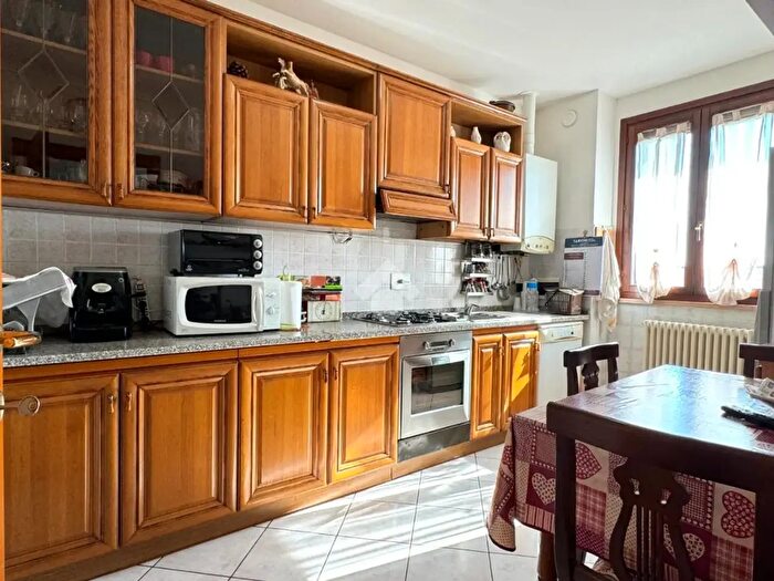 Appartamento trilocale in vendita in Via Newton, Reggio Emilia