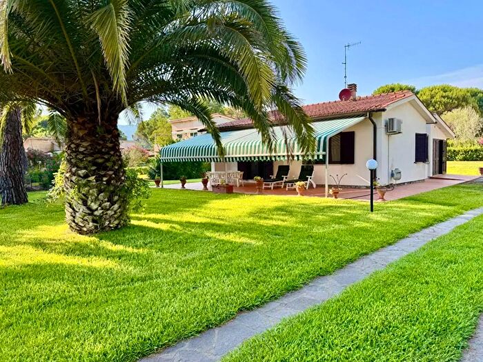 Casa con 5 locali in vendita in Capoliveri
