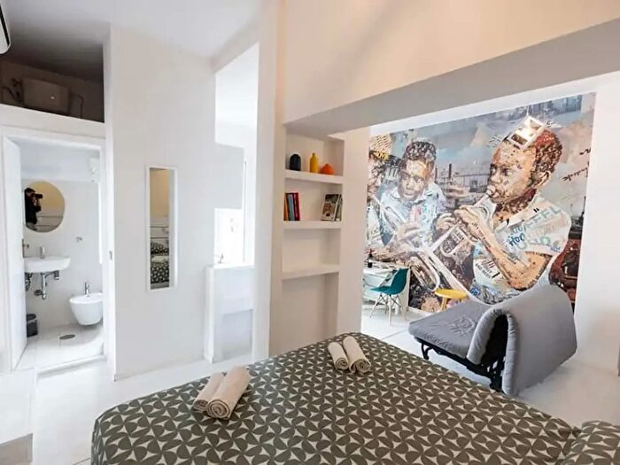 Appartamento monolocale in affitto in Via Caltanissetta, Roma