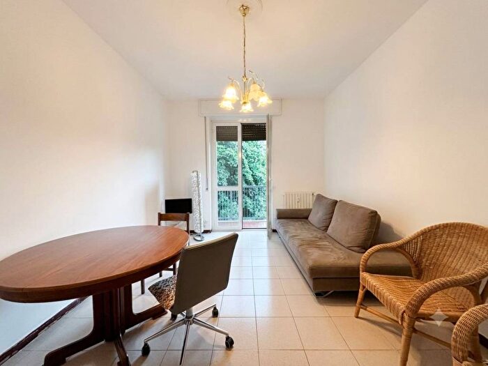 Appartamento trilocale in affitto in Via Sant'Ampellio, Pezzotti Meda, Milano